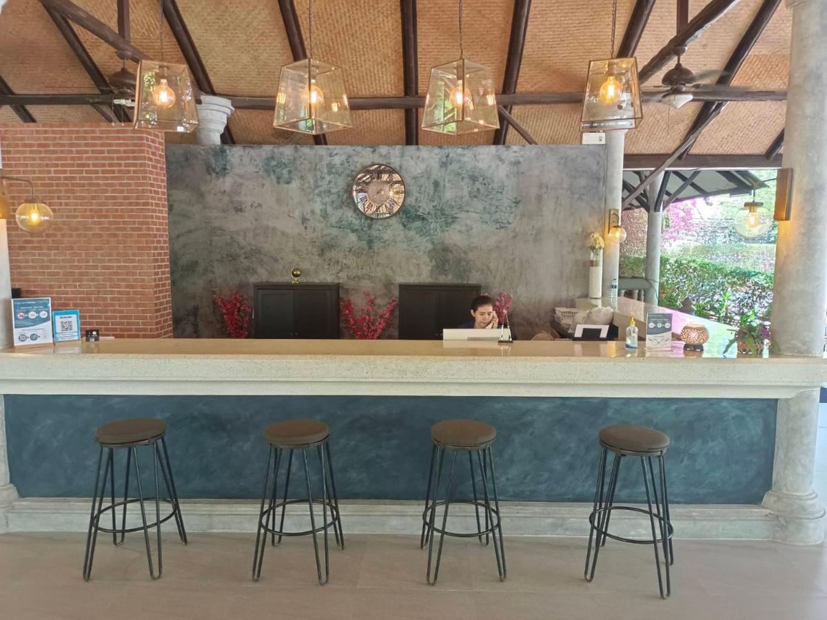 Let'S Hyde Pattaya Resort & Villas - Pool Cabanas Экстерьер фото