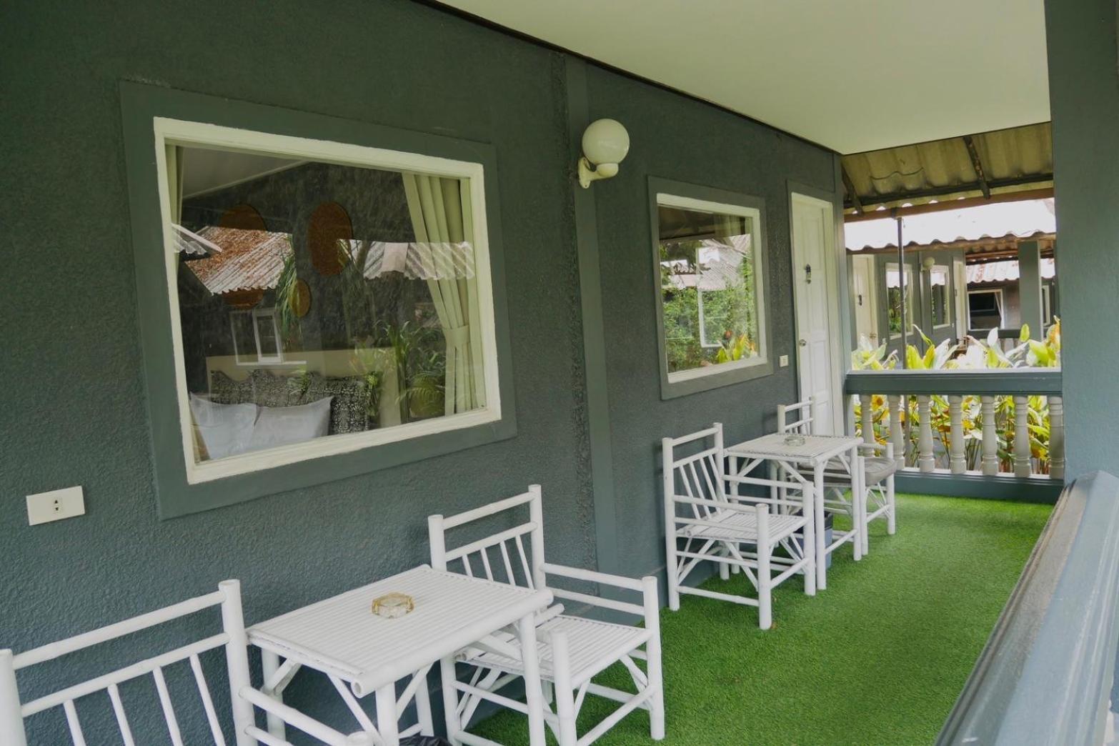 Let'S Hyde Pattaya Resort & Villas - Pool Cabanas Экстерьер фото